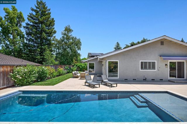 1892 Saint Norbert Dr, Danville, CA 94526