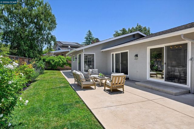 1892 Saint Norbert Dr, Danville, CA 94526