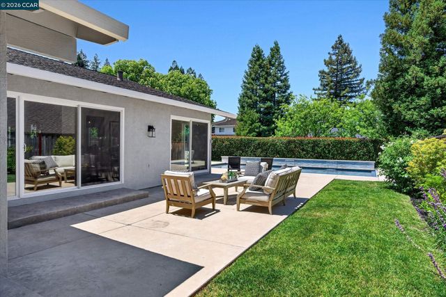 1892 Saint Norbert Dr, Danville, CA 94526