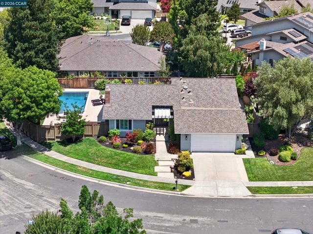 1892 Saint Norbert Dr, Danville, CA 94526