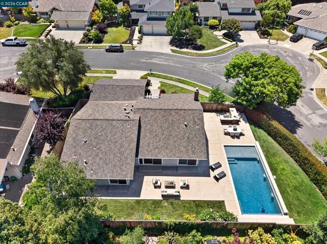 1892 Saint Norbert Dr, Danville, CA 94526