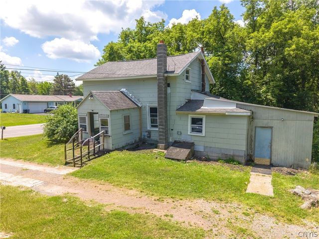 5319 Bear Road, Clay, NY 13212