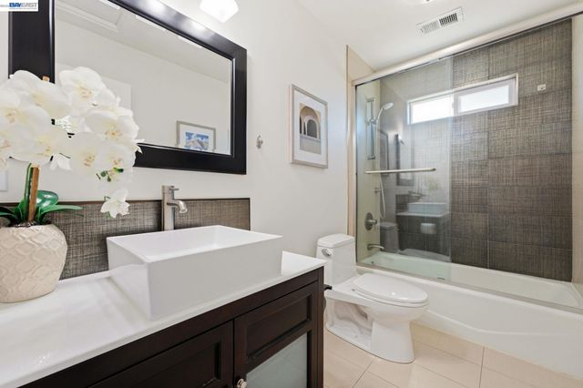 3981 Blue Gum Dr, San Jose, CA 95127