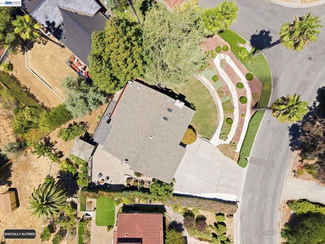 3981 Blue Gum Dr, San Jose, CA 95127