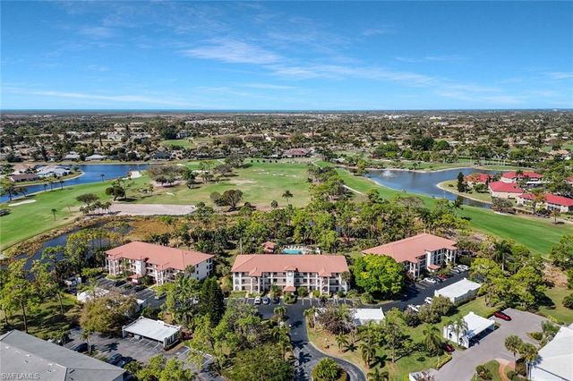 265 Deerwood Cir Apt 12, Naples, FL 34113