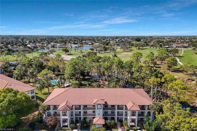 265 Deerwood Cir Apt 12, Naples, FL 34113