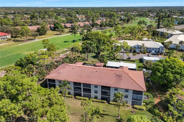 265 Deerwood Cir Apt 12, Naples, FL 34113