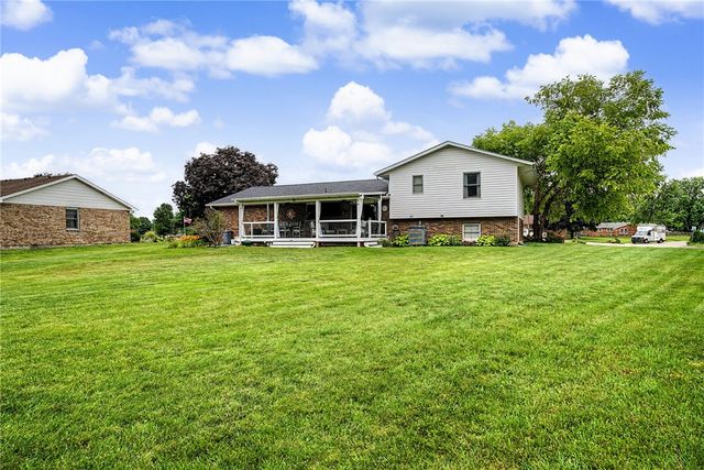 135 Baker Lane, Carlisle, OH 45005