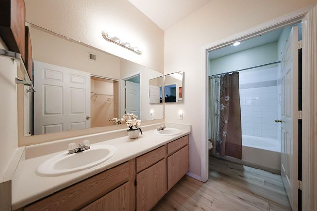 3236 E Chandler Boulevard Unit 1069, Phoenix, AZ 85048