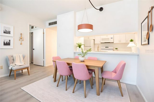 14130 ROSEMARY LANE 4211, Largo, FL 33774