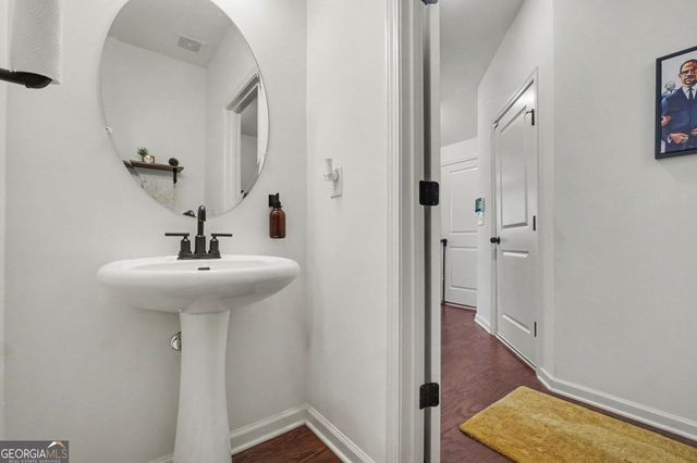 844 Venture Way, Winston, GA 30331