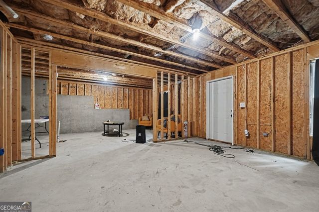 844 Venture Way, Winston, GA 30331
