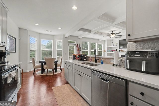 844 Venture Way, Winston, GA 30331