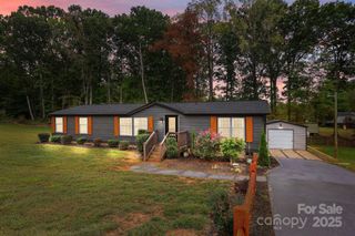 13801 Saint Thomas Drive, Stanfield, NC 28163