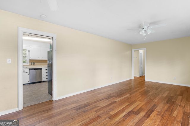 1218 Mcree Drive, Valdosta, GA 31602