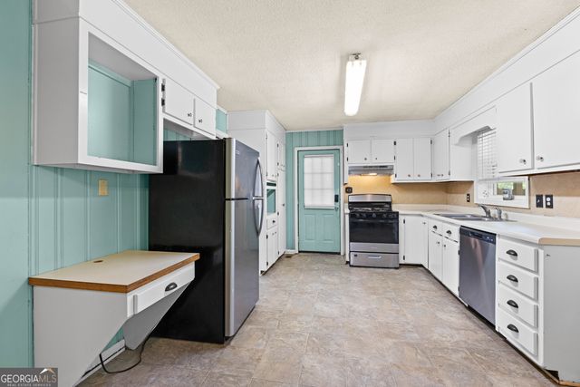 1218 Mcree Drive, Valdosta, GA 31602