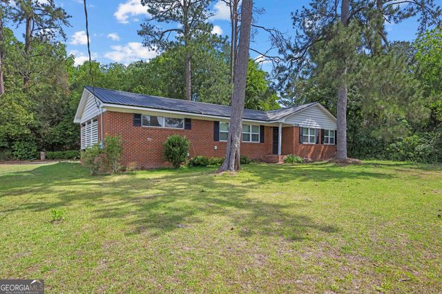 1218 Mcree Drive, Valdosta, GA 31602