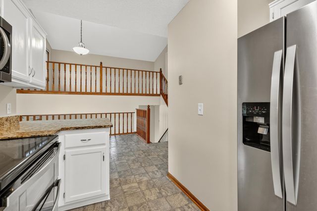 9313 Loch Lomond Lane, Brooklyn Park, MN 55443