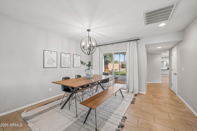 2327 E Weldon Avenue, Phoenix, AZ 85016