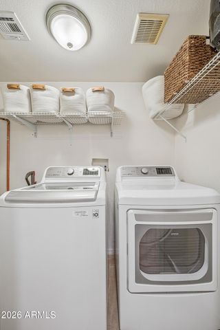 2327 E Weldon Avenue, Phoenix, AZ 85016