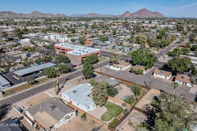 2327 E Weldon Avenue, Phoenix, AZ 85016