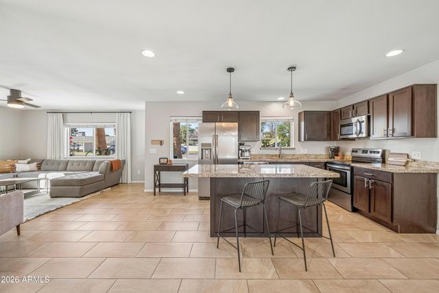 2327 E Weldon Avenue, Phoenix, AZ 85016