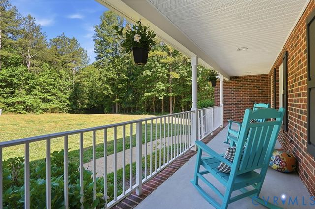 3800 Skivers Ln, Quinton, VA 23141