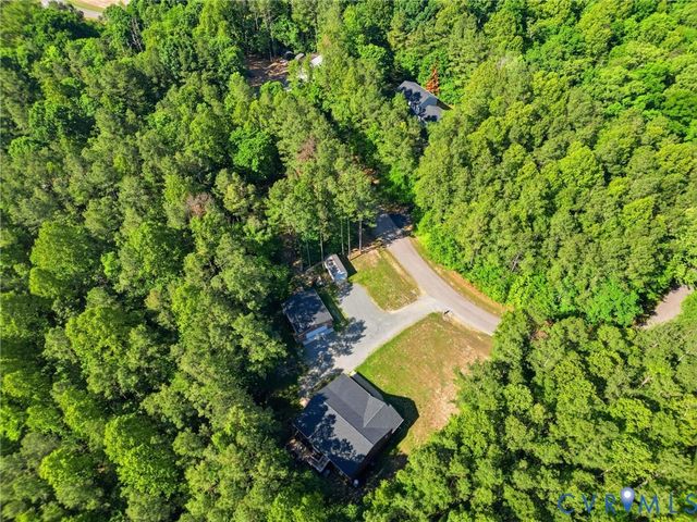 3800 Skivers Ln, Quinton, VA 23141