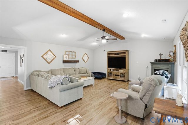 3800 Skivers Ln, Quinton, VA 23141