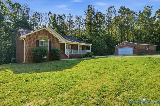 3800 Skivers Ln, Quinton, VA 23141