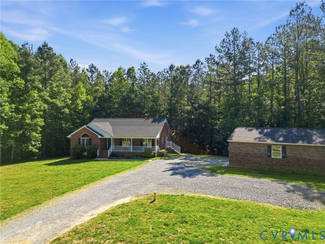 3800 Skivers Ln, Quinton, VA 23141