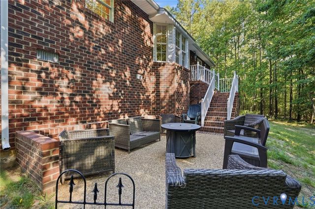 3800 Skivers Ln, Quinton, VA 23141