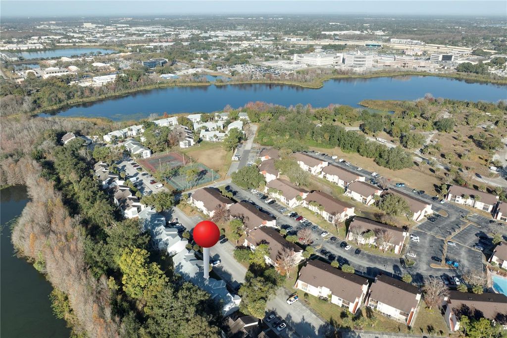 Image 17 of property listing at 2512 LEMON TREE LANE C, Orlando, FL 32839