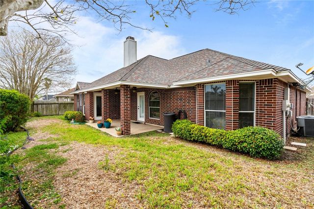 7518 Annemasse St, Corpus Christi, TX 78414