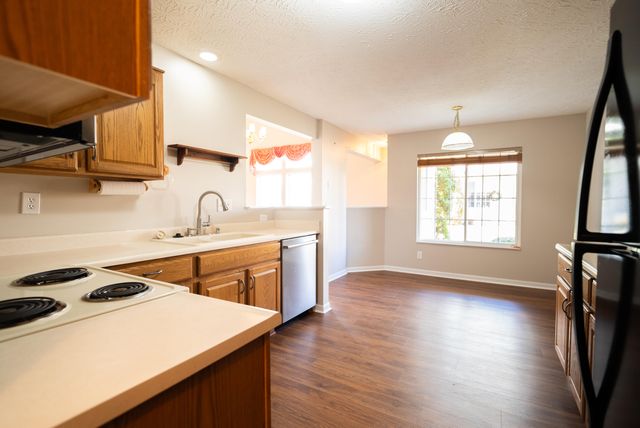 8589 Commons Court, Florence, KY 41042