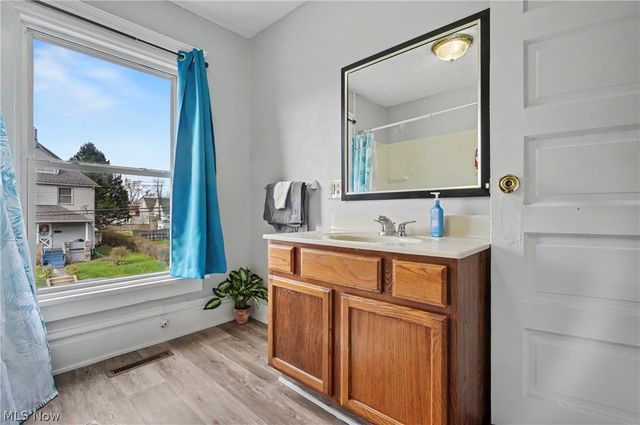 430 W Oxford Street, Alliance, OH 44601