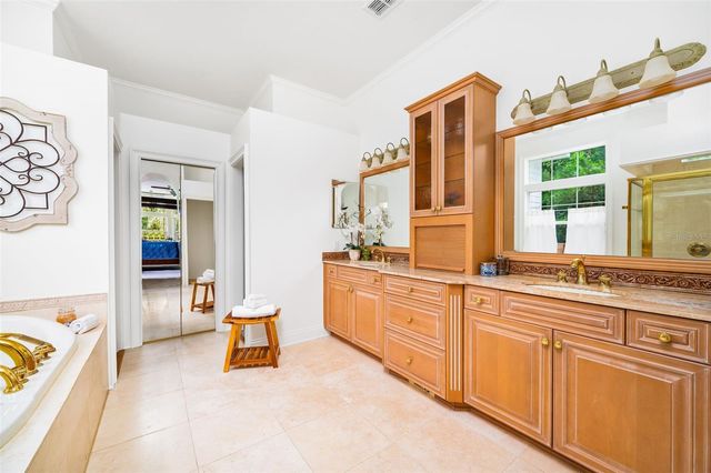 9809 NW 59TH TERRACE, Gainesville, FL 32653