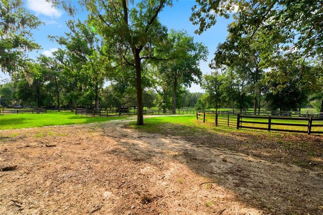 9809 NW 59TH TERRACE, Gainesville, FL 32653
