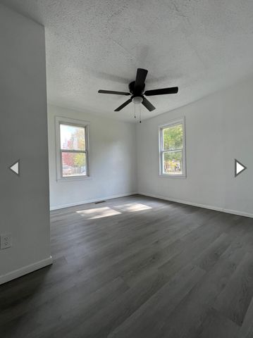 939 North Brown Avenue, Springfield, MO 65802