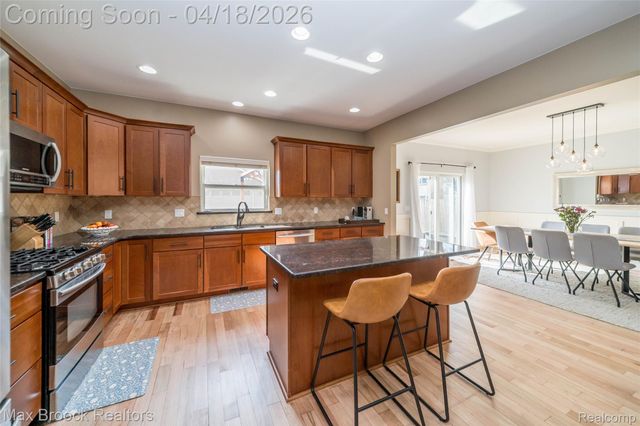 1510 Etowah Avenue, Royal Oak, MI 48067