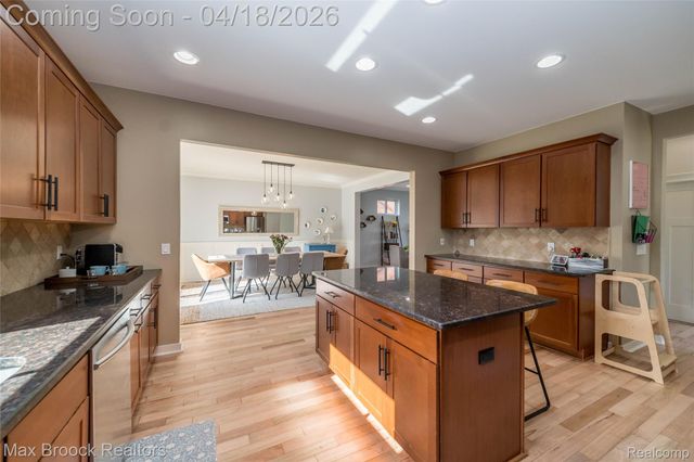 1510 Etowah Avenue, Royal Oak, MI 48067
