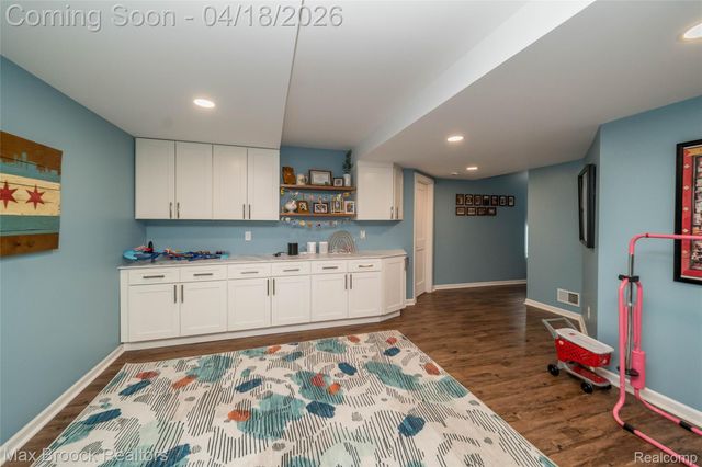 1510 Etowah Avenue, Royal Oak, MI 48067