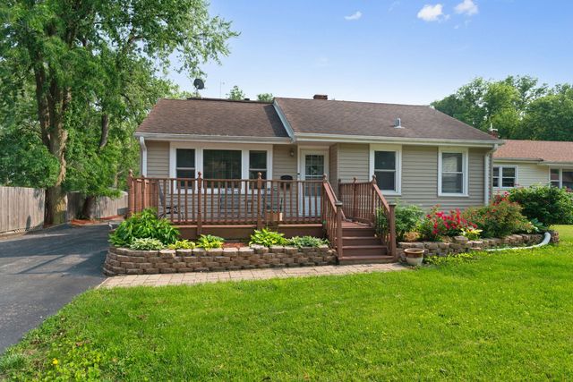 219 W Crystal Avenue, Lombard, IL 60148