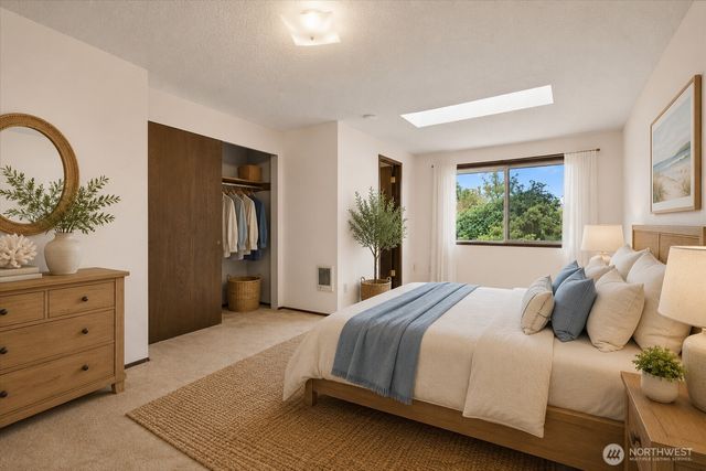 825 Livingston Bay Shore Drive, Camano Island, WA 98282