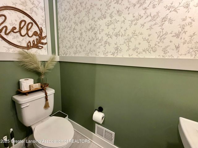 14013 Ambrosia Avenue, Dewitt, MI 48820