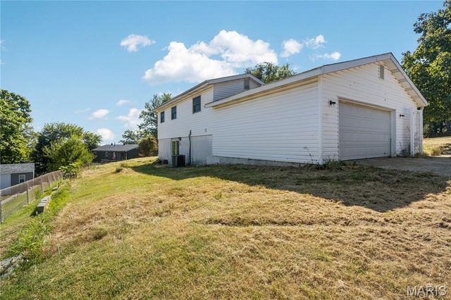 5050 Country View Drive, Imperial, MO 63052