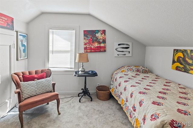 607 Milton Road, Alton, IL 62002