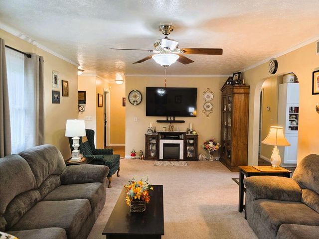 6670 Middle Urbana Road 6670 Middle Urbana Road, Springfield, OH 45502