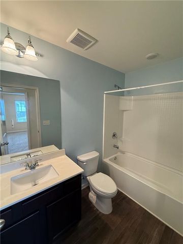 2330 Mckenna Square Drive, Lithonia, GA 30058
