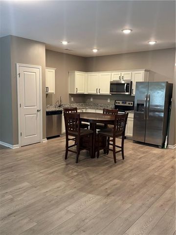 2330 Mckenna Square Drive, Lithonia, GA 30058